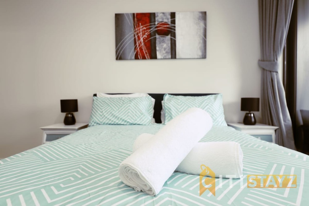 Braddon CBD – Provenance 2BR 2BA Apt + Parking — photo 14