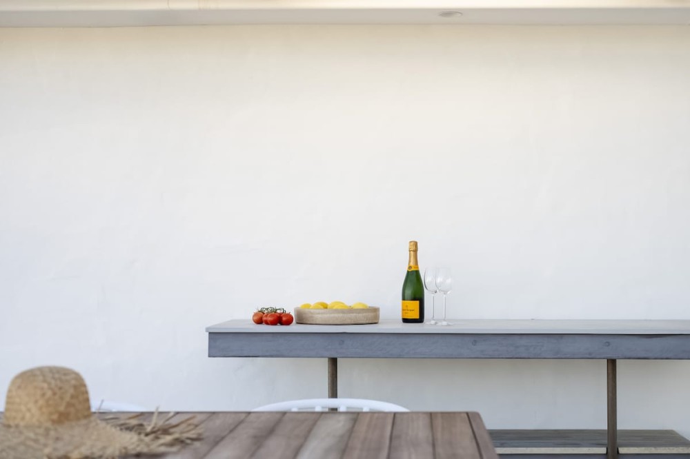 Sul Mare -Ocean Views, Heated Pool, Sauna, Fire Pl — photo 47