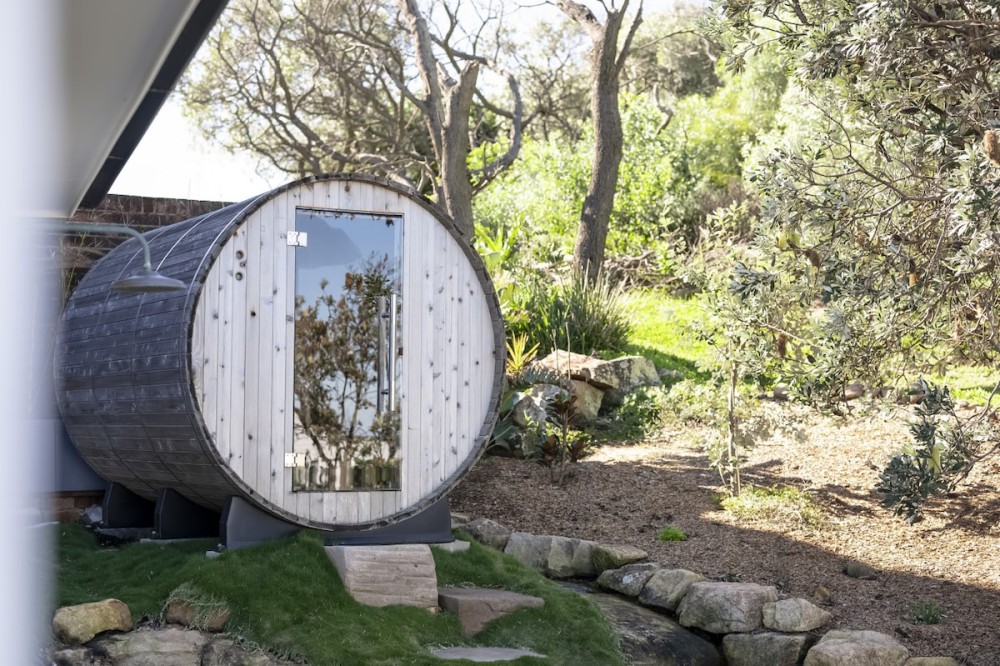 Sul Mare -Ocean Views, Heated Pool, Sauna, Fire Pl — photo 42