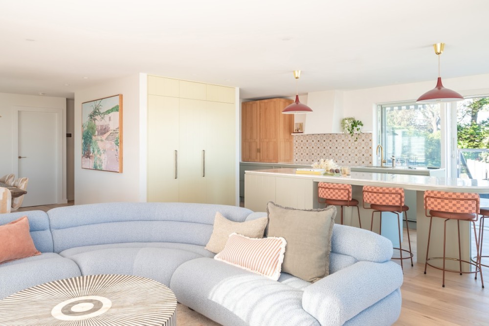 Sul Mare -Ocean Views, Heated Pool, Sauna, Fire Pl — photo 4