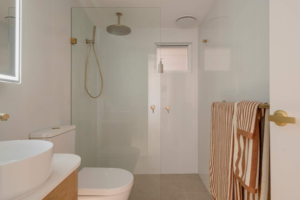 Nomaya Waterfront Getaway — photo 18