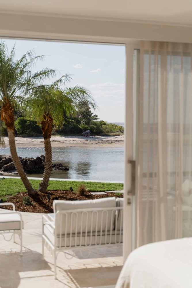Nomaya Waterfront Getaway — photo 4