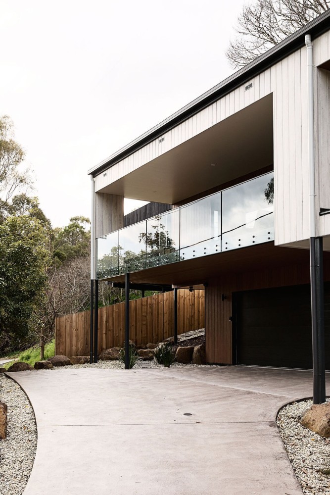 Luxury Retreat. Spacious, Modern + Family Friendly — photo 40