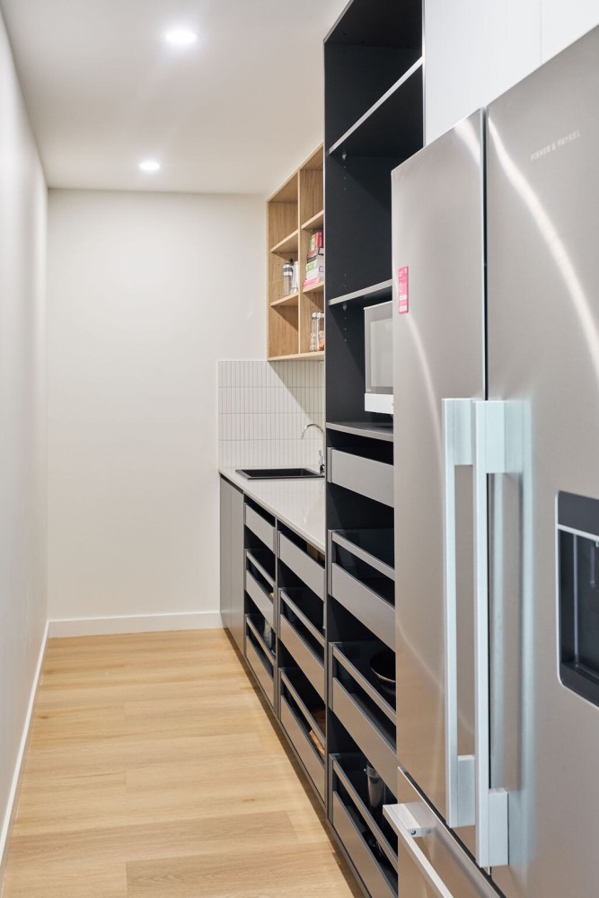 Luxury Retreat. Spacious, Modern + Family Friendly — photo 10