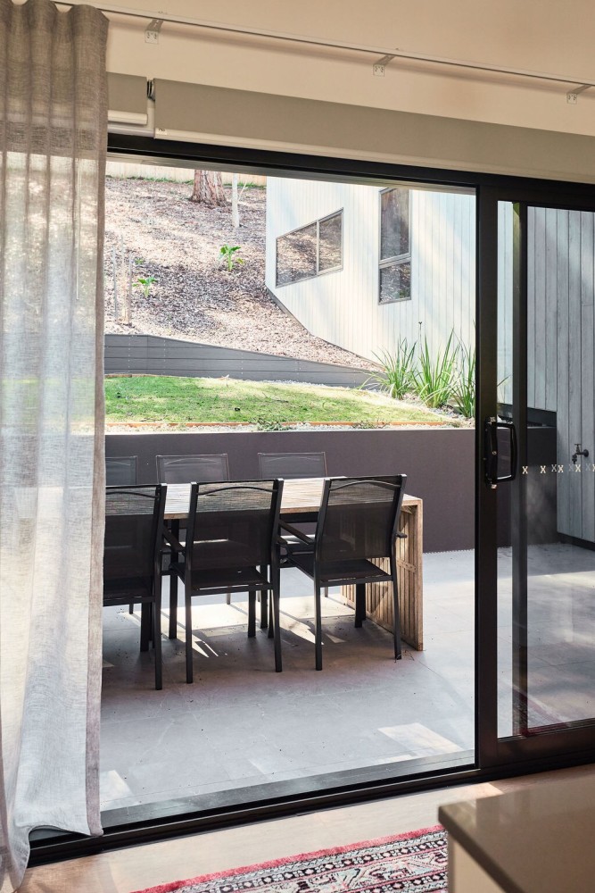 Luxury Retreat. Spacious, Modern + Family Friendly — photo 12