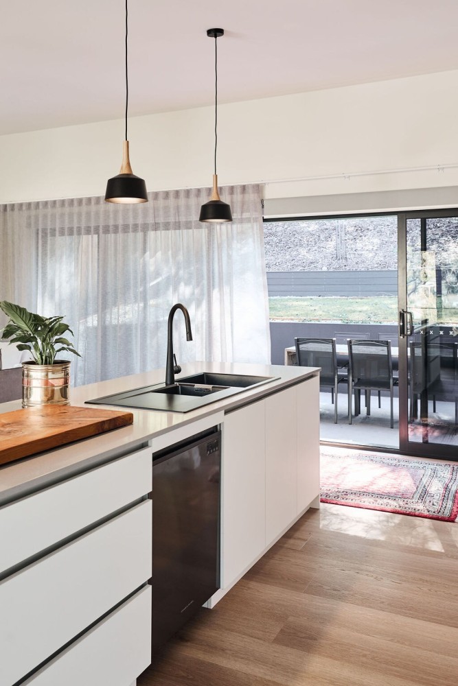 Luxury Retreat. Spacious, Modern + Family Friendly — photo 6