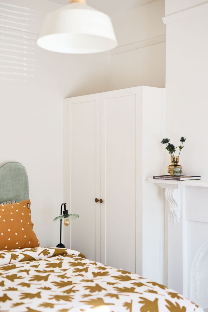 Light, Central & Spacious | Parking Included — photo 18