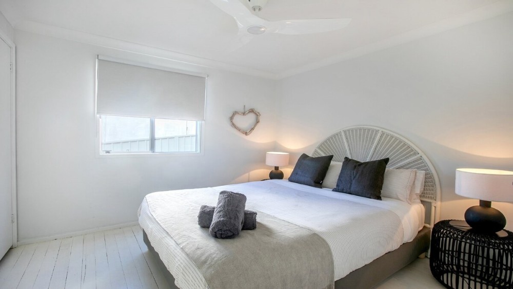 Sunny 3 Bed Cottage Plus Bunkhouse — photo 9