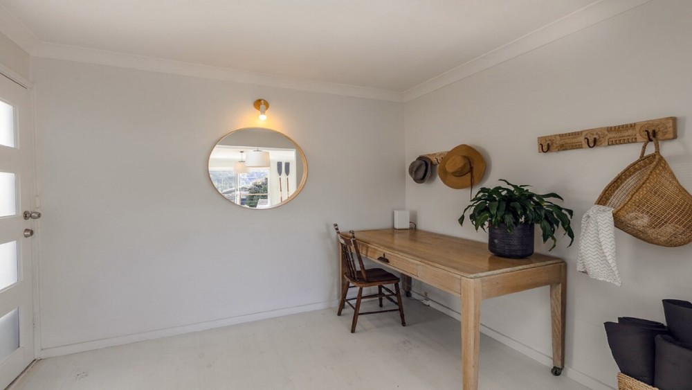 Sunny 3 Bed Cottage Plus Bunkhouse — photo 12