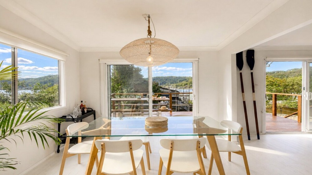 Sunny 3 Bed Cottage Plus Bunkhouse — photo 24