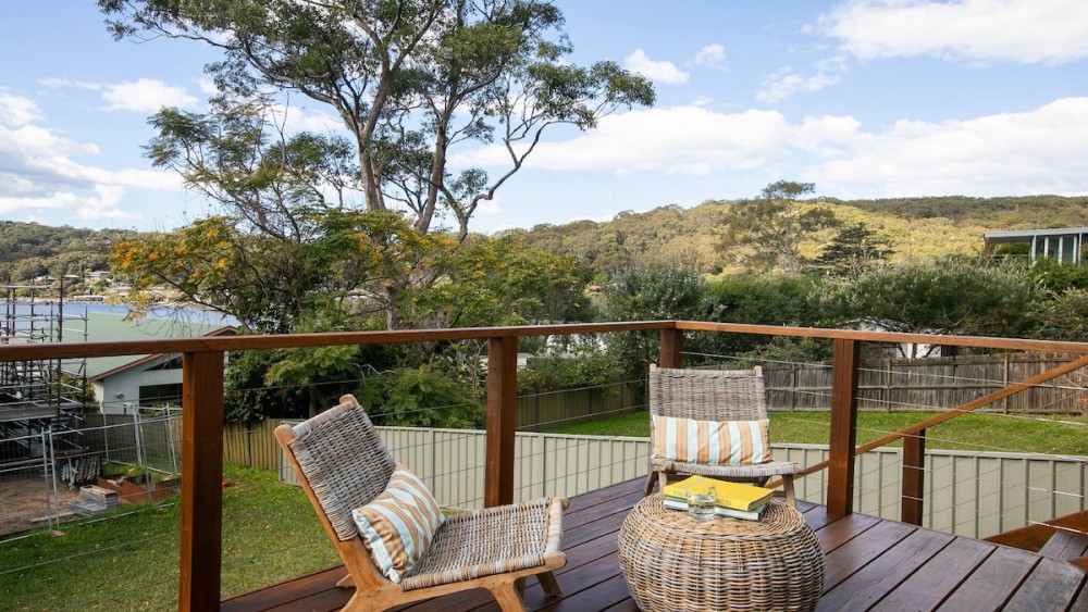 Sunny Bayside Cottage - Walk To Bay and Village — photo 9