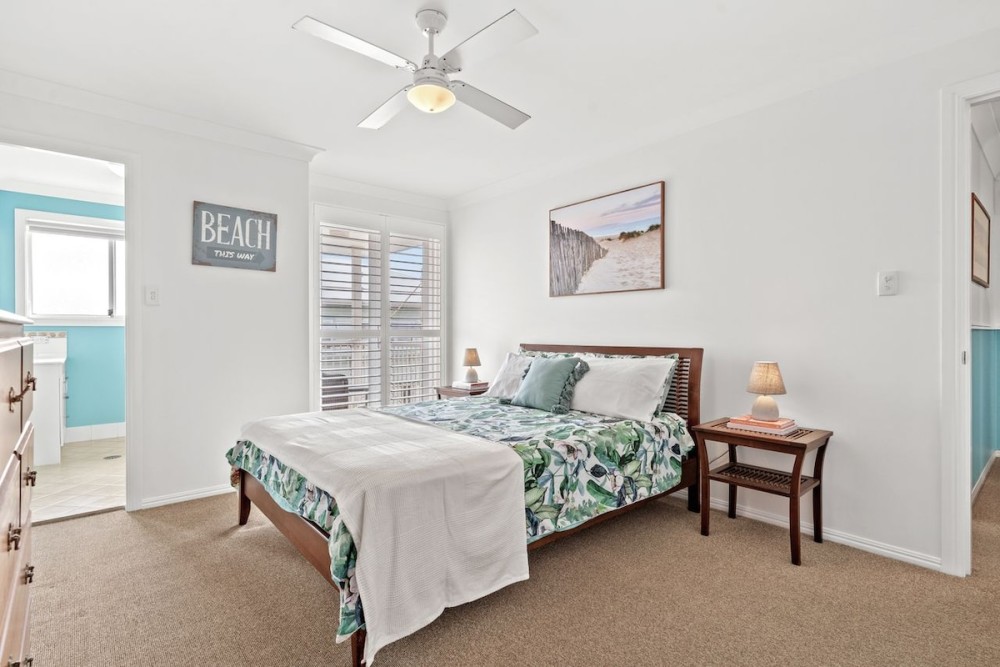 Ocean Song - 2-41 Park Street — photo 10