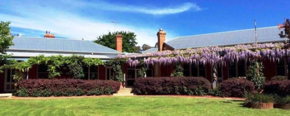 Twelve on Albert, Beechworth - Suites — photo 23