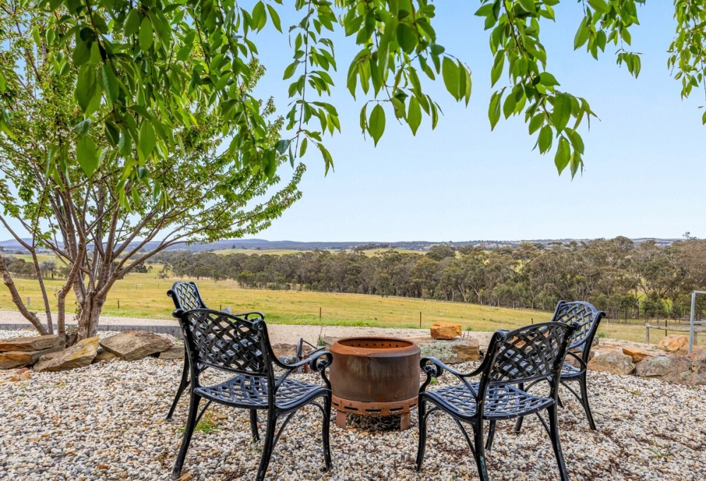 Mia Springs • Nature Oasis• Heathcote Wine Country — photo 16