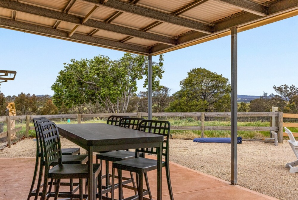 Mia Springs • Nature Oasis• Heathcote Wine Country — photo 22