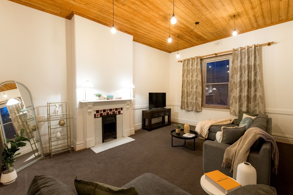 Bendigo Signature Accommodation on Vine — photo 5