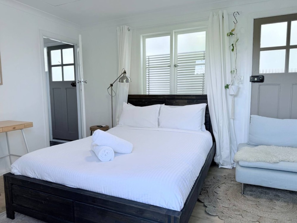 South Beach Hideaway Studio- Close to Beach — photo 4