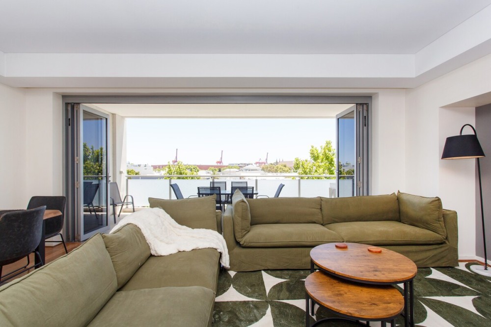 Portview | 3BR King Beds + Balcony & Pool — photo 7