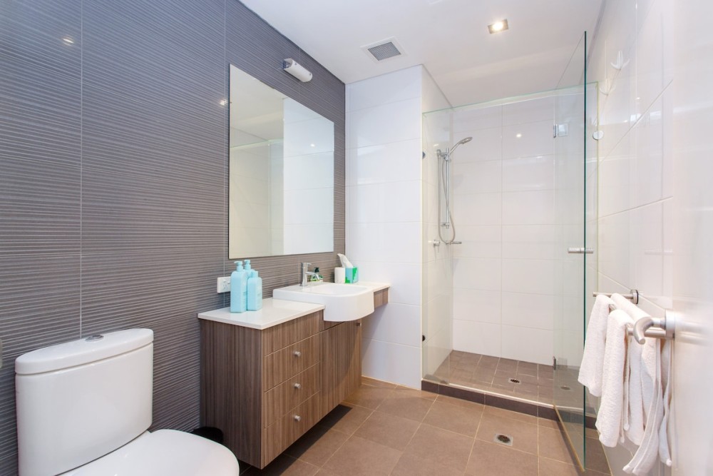 Portview | 3BR King Beds + Balcony & Pool — photo 50