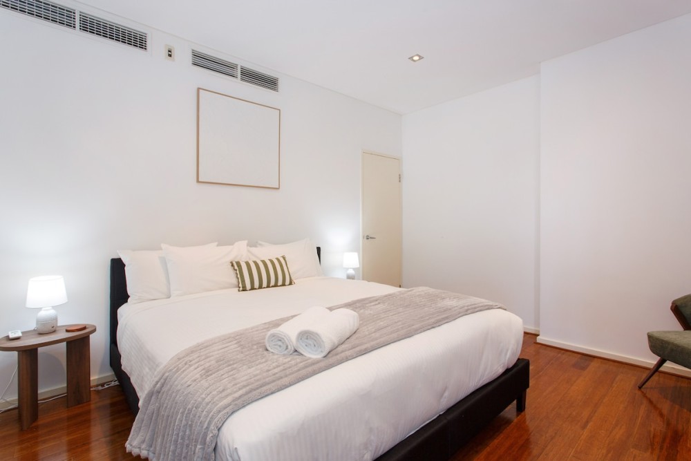 Portview | 3BR King Beds + Balcony & Pool — photo 42