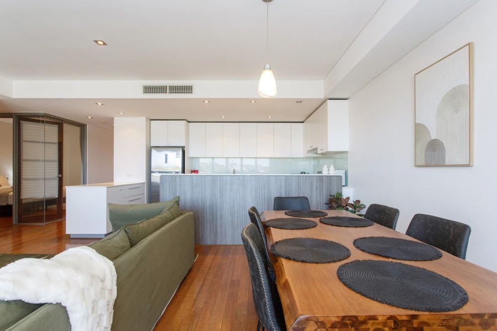 Portview | 3BR King Beds + Balcony & Pool — photo 23