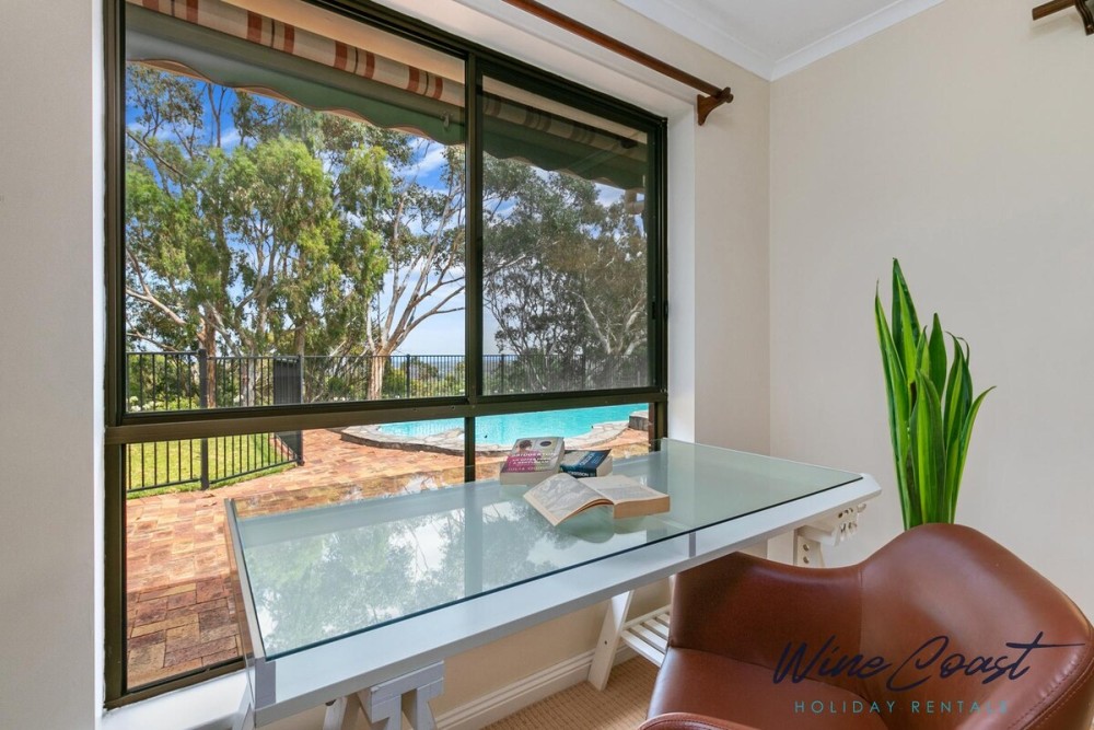 Southern Vales By Wine Coast Holiday Rentals — photo 65