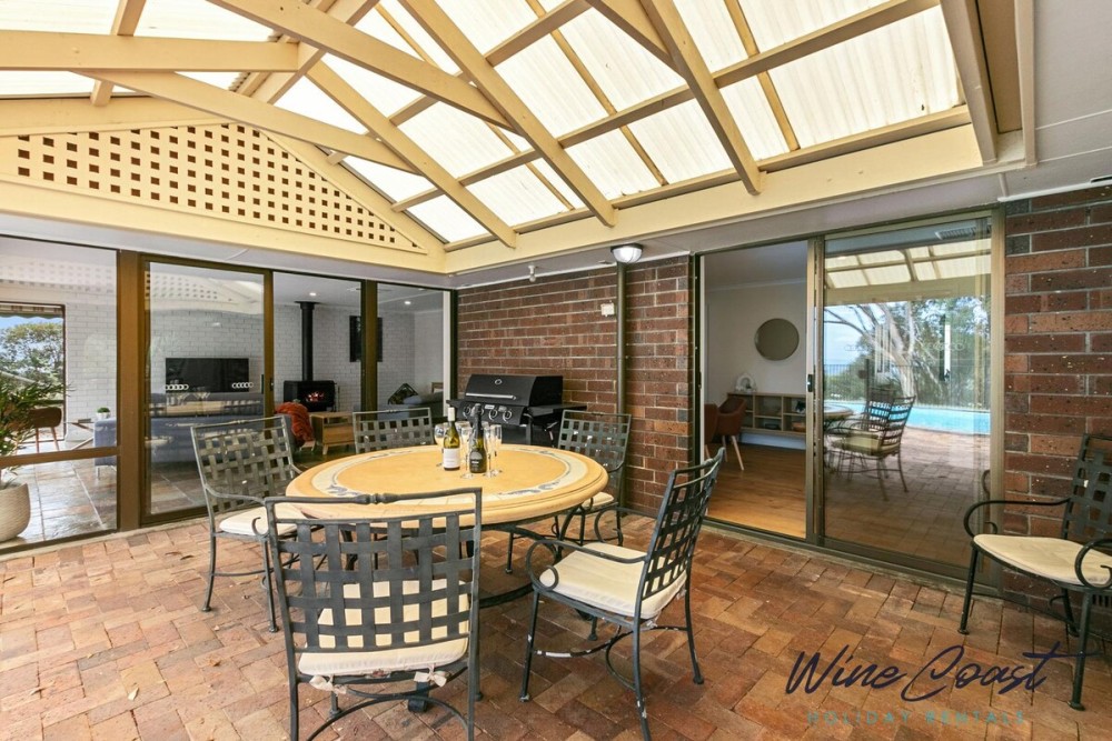 Southern Vales By Wine Coast Holiday Rentals — photo 52