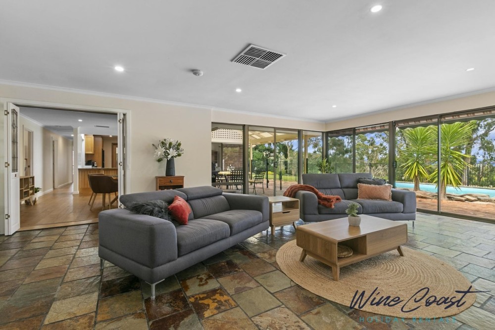 Southern Vales By Wine Coast Holiday Rentals — photo 66