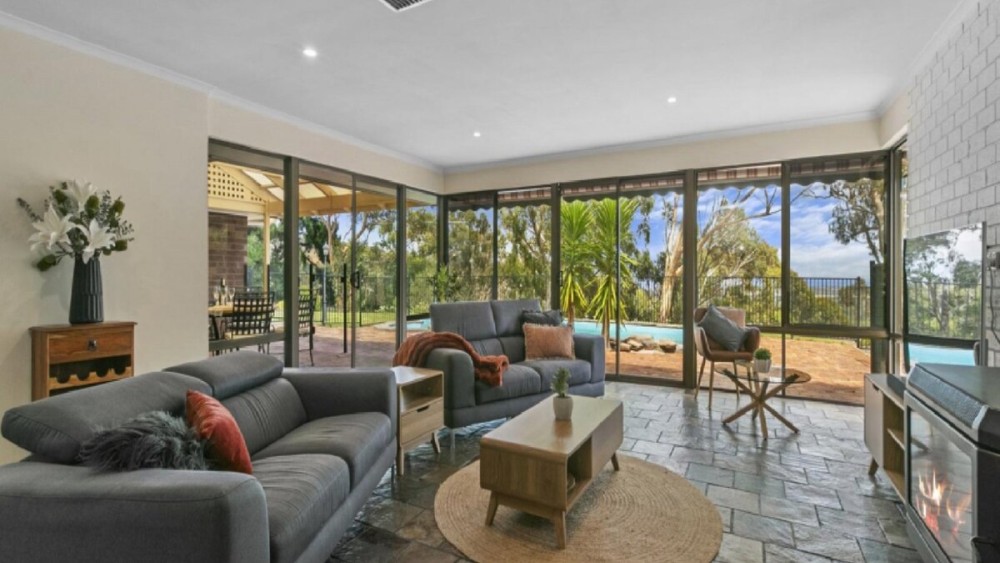 Southern Vales By Wine Coast Holiday Rentals — photo 43