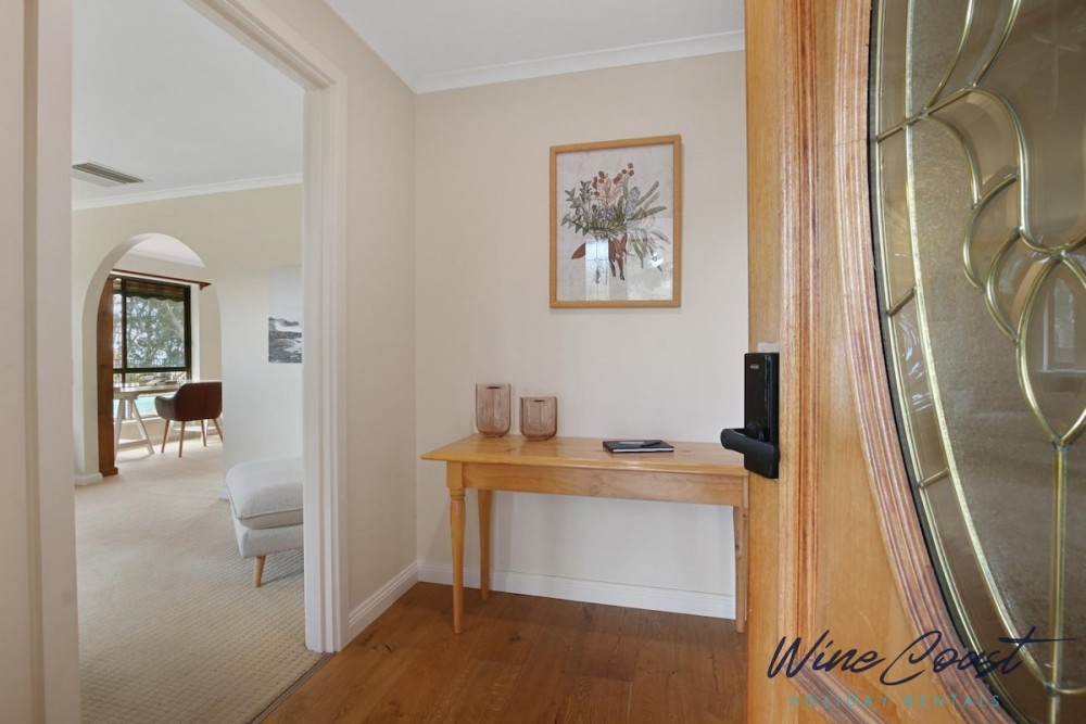 Southern Vales By Wine Coast Holiday Rentals — photo 60