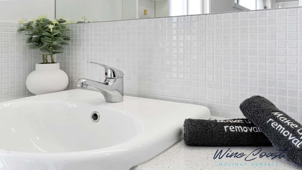 R & R Aldinga Beach By Wine Coast Holiday Rentals — photo 23
