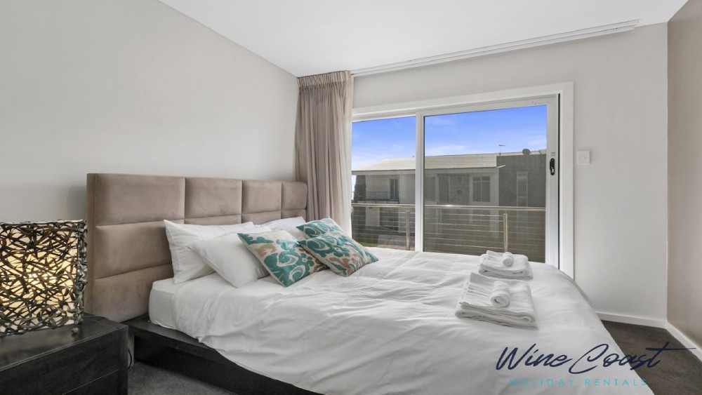 Esplanade Escape By Wine Coast Holiday Rentals — photo 66
