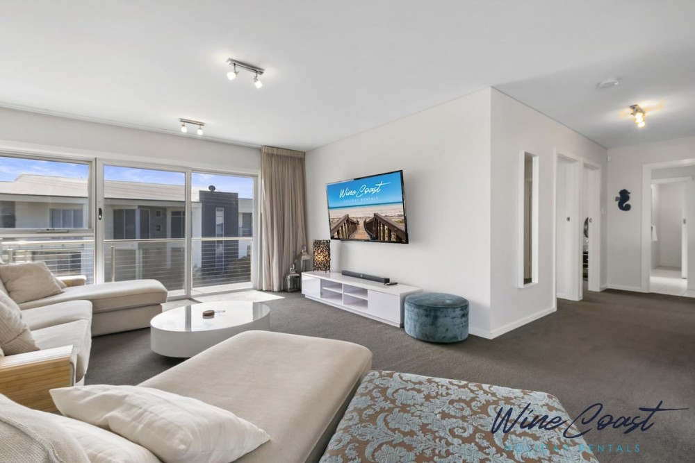 Esplanade Escape By Wine Coast Holiday Rentals — photo 6
