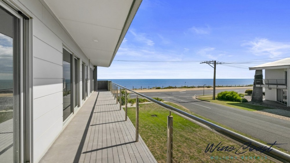 Esplanade Escape By Wine Coast Holiday Rentals — photo 69