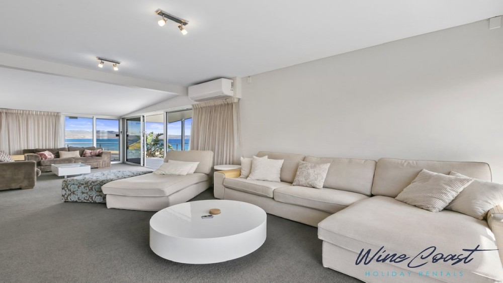 Esplanade Escape By Wine Coast Holiday Rentals — photo 56