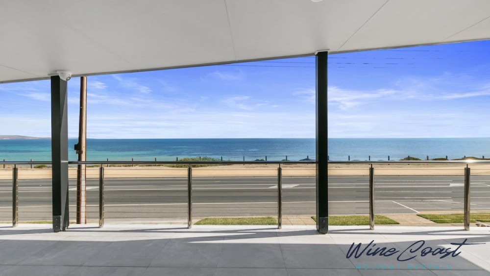 Esplanade Escape By Wine Coast Holiday Rentals — photo 55