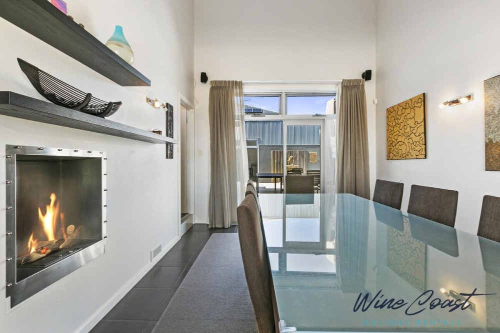 Esplanade Escape By Wine Coast Holiday Rentals — photo 25