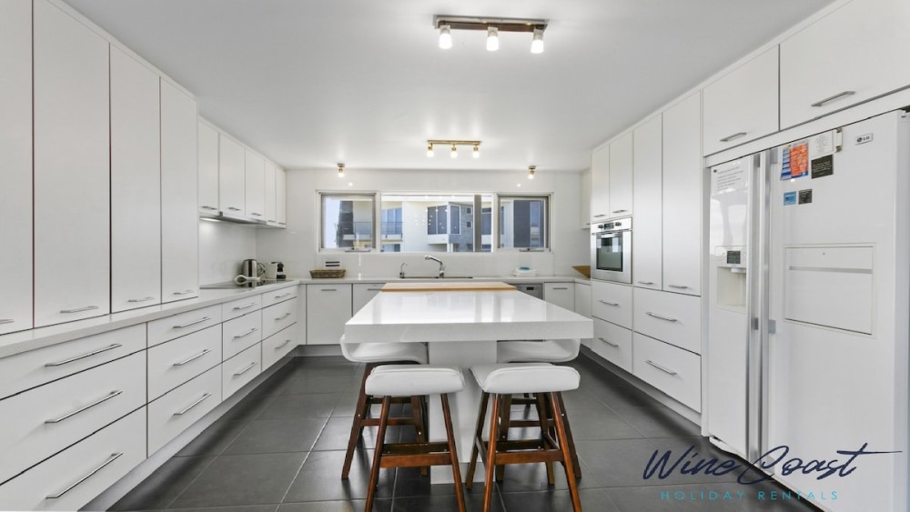 Esplanade Escape By Wine Coast Holiday Rentals — photo 60