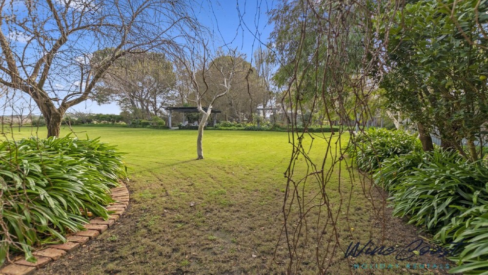 The Cubby House By Wine Coast Holiday Rentals — photo 39