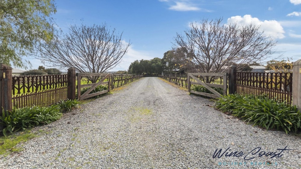 The Cubby House By Wine Coast Holiday Rentals — photo 20