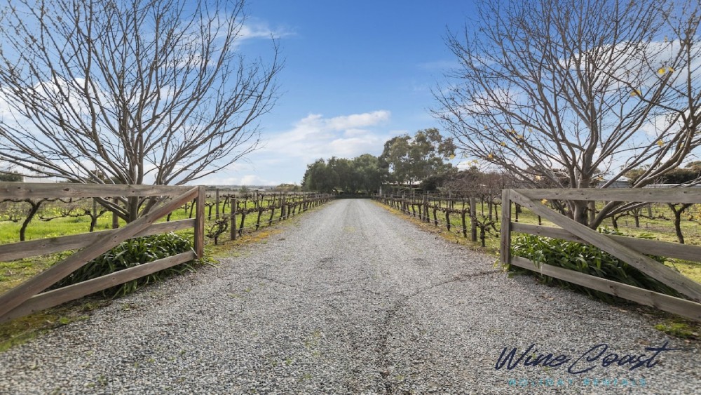 The Cubby House By Wine Coast Holiday Rentals — photo 21