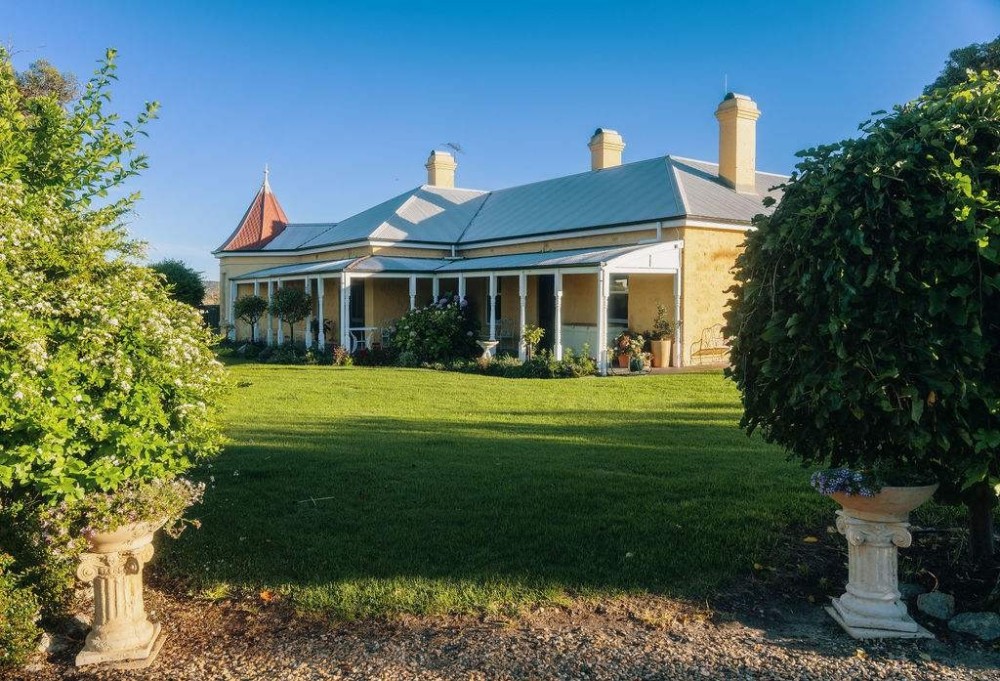 Villa & Sauna Steps to Cellar Door & Weddings — photo 1