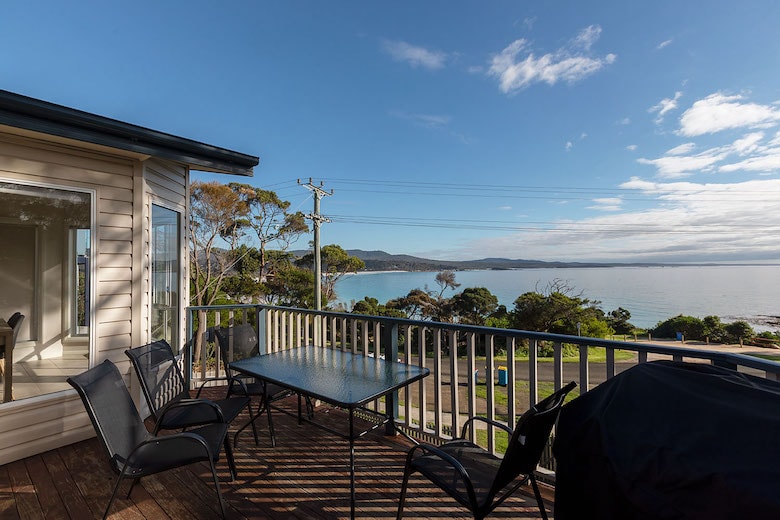 Front Row Beachfront — photo 16