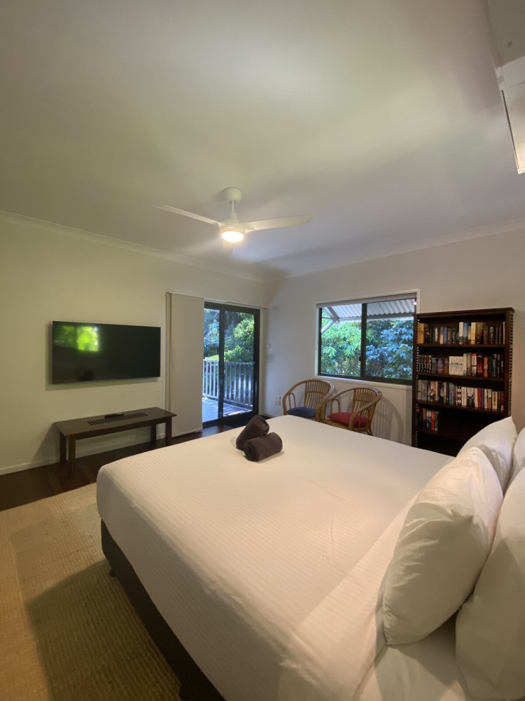 Merindah: Pet-Friendly, Coastal Living at its Best — photo 12