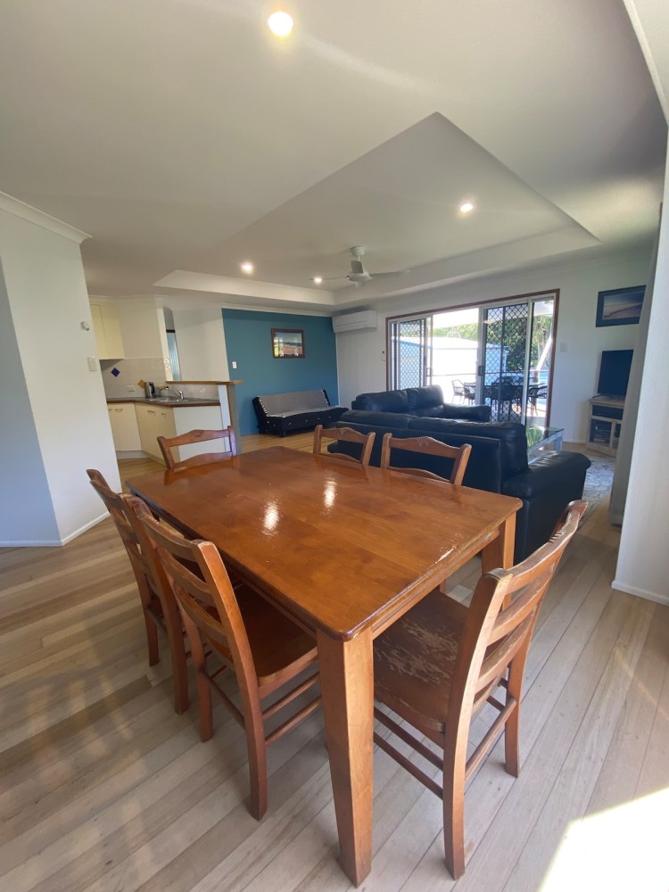McLeods: Relaxed Pet-Friendly Stay by the Beach — photo 9