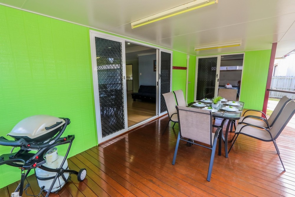 McLeods: Relaxed Pet-Friendly Stay by the Beach — photo 25