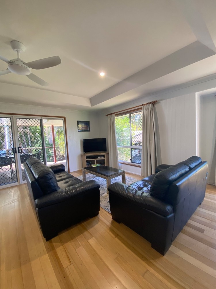 McLeods: Relaxed Pet-Friendly Stay by the Beach — photo 1