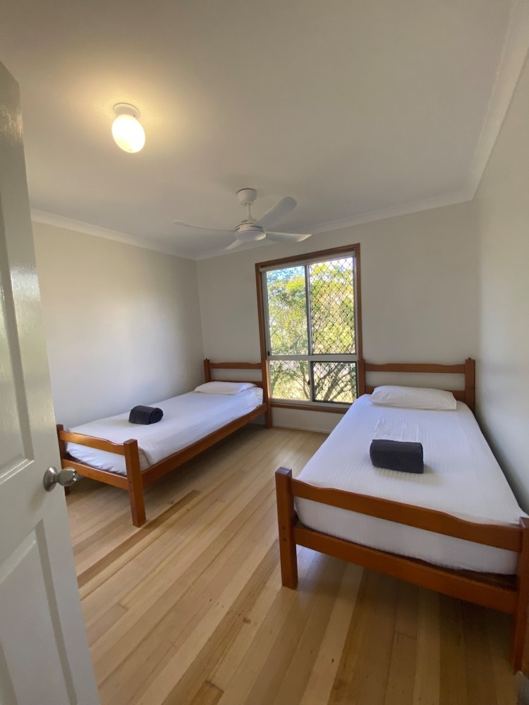 McLeods: Relaxed Pet-Friendly Stay by the Beach — photo 15