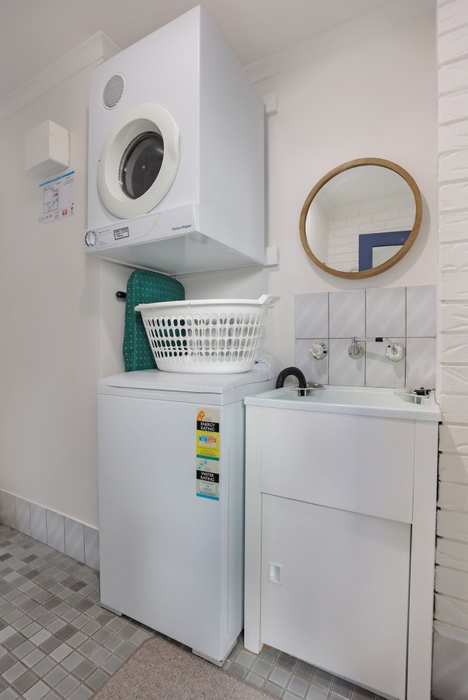 Capri Standard Apartments - Merimbula — photo 20