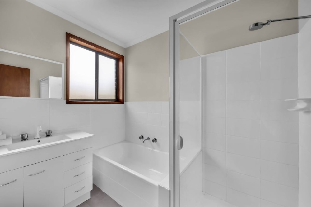 Anchor Bell Apartment - Sleeps 4 — photo 8